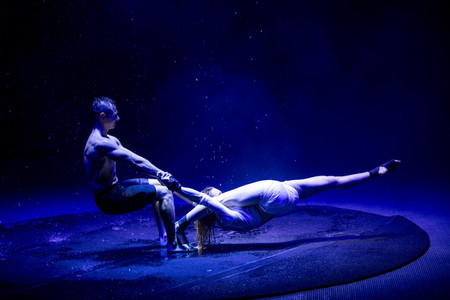 Weihnachstshow von Circus FlicFlac in Erfurt