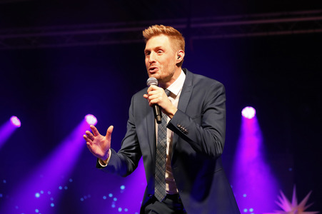 Konzert 'Weihnachten mit unseren Stars 2023' in Löbau