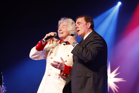 Konzert 'Weihnachten mit unseren Stars 2023' in Löbau