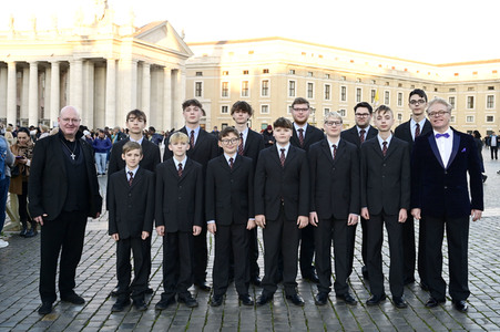 Knabenchor Hösel - Die Rheinischen Sängerknaben im Vatikan