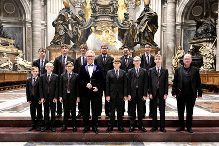 Knabenchor Hösel - Die Rheinischen Sängerknaben im Vatikan