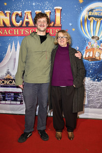 Premiere '19. Original Roncalli Weihnachtscircus' in Berlin