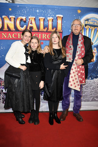Premiere '19. Original Roncalli Weihnachtscircus' in Berlin