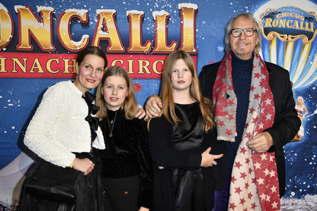 Premiere '19. Original Roncalli Weihnachtscircus' in Berlin
