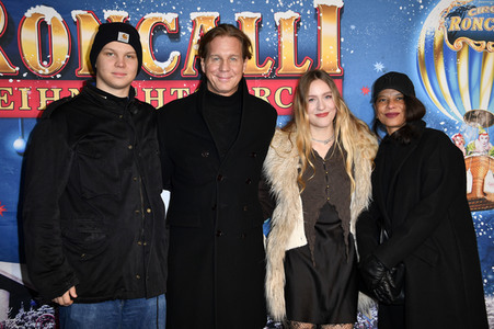Premiere '19. Original Roncalli Weihnachtscircus' in Berlin