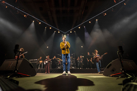 Weihnachtsshow von Clueso in Erfurt