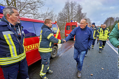 Stephan Weil besucht Hochwassergebiet in der Region Heidekreis