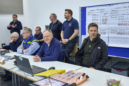 Stephan Weil besucht Hochwasser-Einsatzkräfte in der Region Hannover