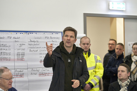 Stephan Weil besucht Hochwasser-Einsatzkräfte in der Region Hannover