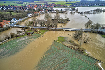 Leine-Hochwasser bei Burgstemmen