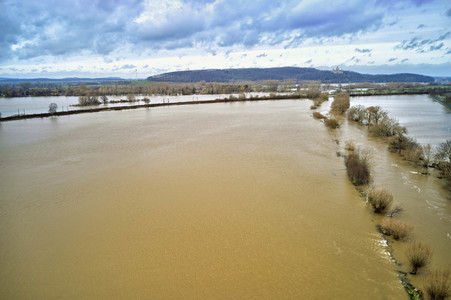Leine-Hochwasser bei Burgstemmen