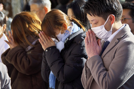 Neujahrsgebet am Kanda Myojin-Schrein in Tokio