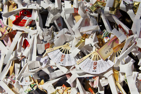Neujahrsgebet am Kanda Myojin-Schrein in Tokio
