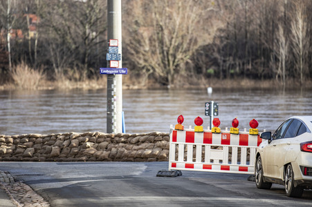 Elbe-Hochwasser in Dresden