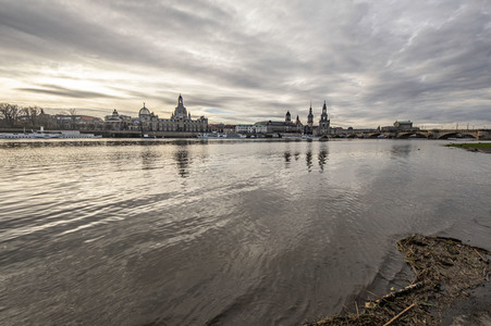 Elbe-Hochwasser in Dresden