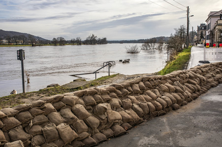 Elbe-Hochwasser in Dresden