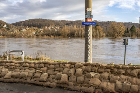 Elbe-Hochwasser in Dresden