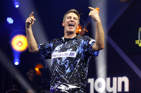 Promi-Darts-WM 2024 in Düsseldorf
