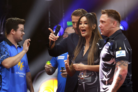 Promi-Darts-WM 2024 in Düsseldorf