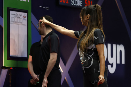 Promi-Darts-WM 2024 in Düsseldorf