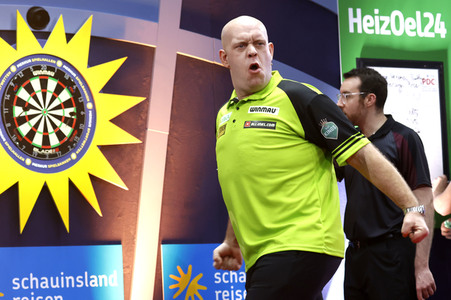 Promi-Darts-WM 2024 in Düsseldorf
