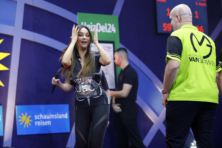 Promi-Darts-WM 2024 in Düsseldorf