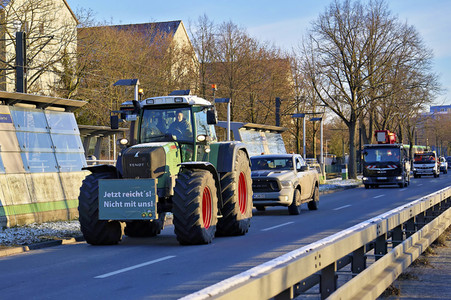 Bauerndemo gegen Agrarpolitik der Bundesregierung in der Region Hannover