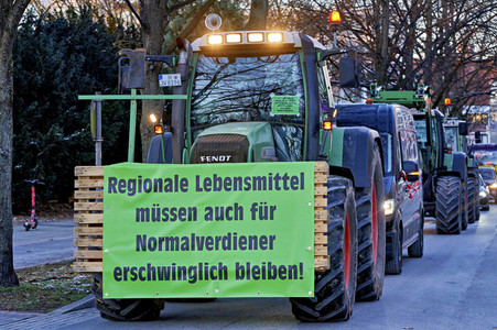 Bauerndemo gegen Agrarpolitik der Bundesregierung in der Region Hannover