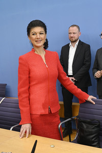 Bundespressekonferenz zur Gründung der Partei Bündnis Sahra Wagenknecht in Berlin