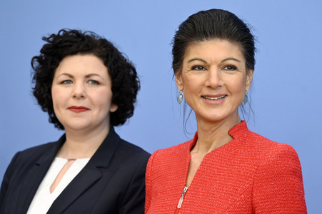 Bundespressekonferenz zur Gründung der Partei Bündnis Sahra Wagenknecht in Berlin