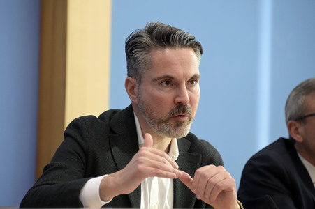 Bundespressekonferenz zur Gründung der Partei Bündnis Sahra Wagenknecht in Berlin