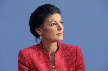 Bundespressekonferenz zur Gründung der Partei Bündnis Sahra Wagenknecht in Berlin