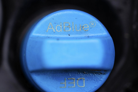 Symbolfoto AdBlue