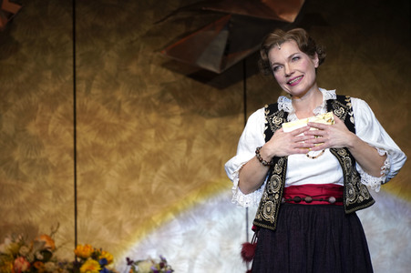 Theaterprobe 'Knapp daneben ist auch vorbei - Die Diva der falschen Töne' in Berlin