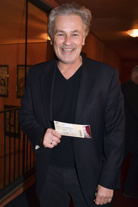 Theaterpremiere 'Herz und Niere' in München