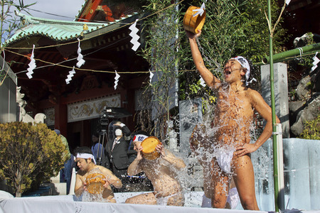 Kanchu Misogi Zeremonie in Tokio