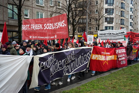 Luxemburg-Liebknecht-Demonstration 2024 in Berlin