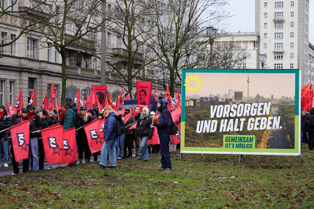 Luxemburg-Liebknecht-Demonstration 2024 in Berlin