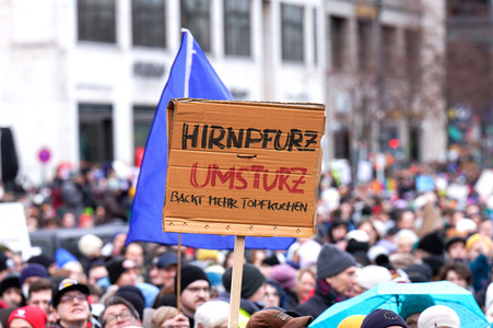 Kundgebung gegen die AfD am Brandenburger Tor in Berlin