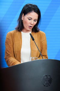 Pressekonferenz von Annalena Baerbock und Stéphane Séjourné in Berlin