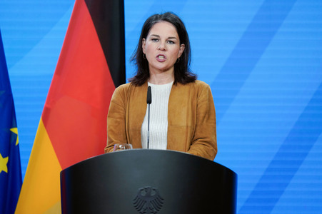 Pressekonferenz von Annalena Baerbock und Stéphane Séjourné in Berlin