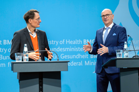 Gespräch von Karl Lauterbach mit den Kommunalen Spitzenverbänden in Berlin