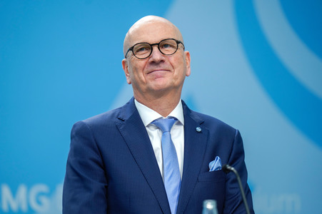 Gespräch von Karl Lauterbach mit den Kommunalen Spitzenverbänden in Berlin