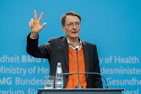 Gespräch von Karl Lauterbach mit den Kommunalen Spitzenverbänden in Berlin