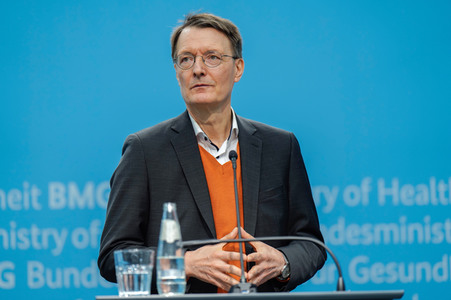 Gespräch von Karl Lauterbach mit den Kommunalen Spitzenverbänden in Berlin