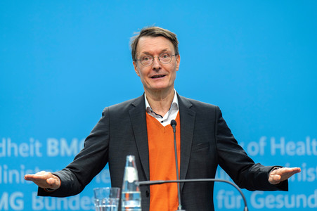 Gespräch von Karl Lauterbach mit den Kommunalen Spitzenverbänden in Berlin