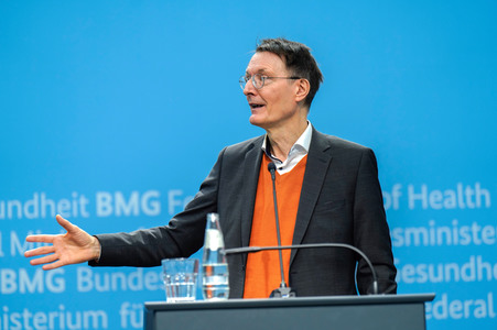 Gespräch von Karl Lauterbach mit den Kommunalen Spitzenverbänden in Berlin