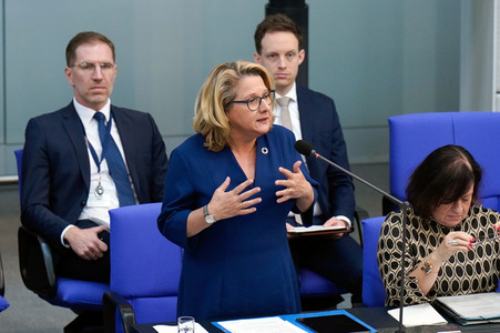 146. Sitzung des Deutschen Bundestages in Berlin