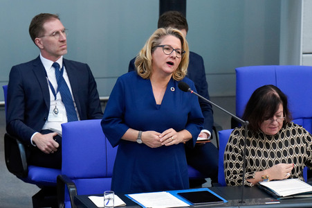 146. Sitzung des Deutschen Bundestages in Berlin