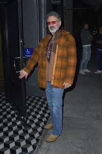Celebrities besuchen das Restaurant Craig's in West Hollywood